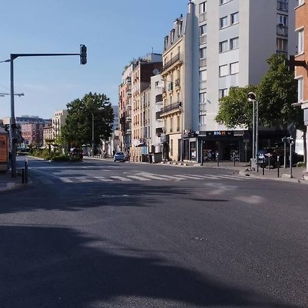 Joli Appart A 10 Minutes De Paris En Metro - Parking Offert Saint-Ouen  Bagian luar foto
